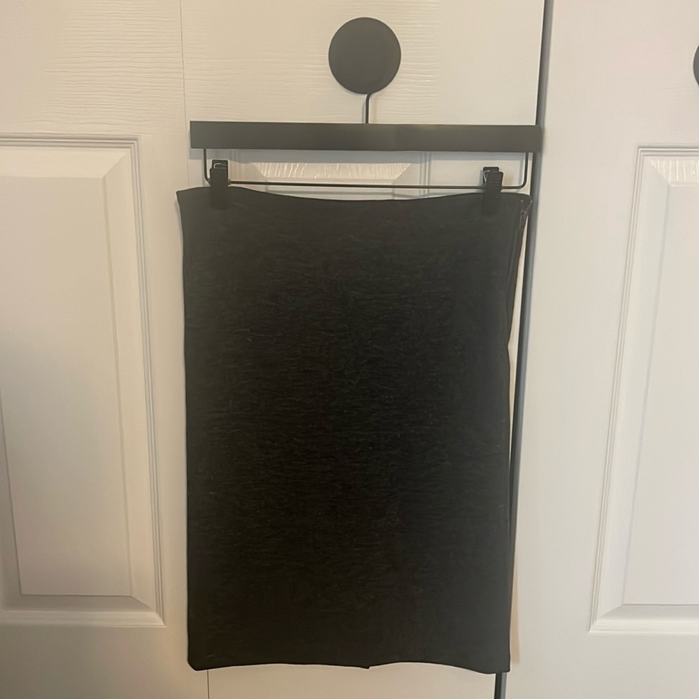 Loft petite  gray stretch skirt size small
